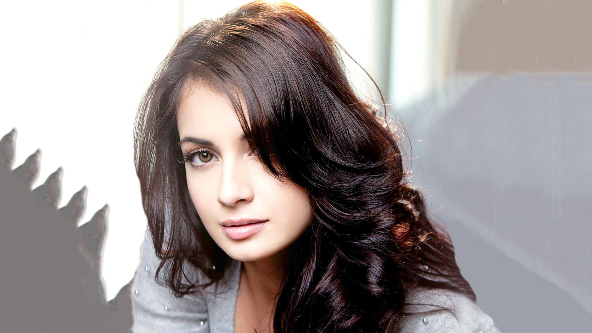 Amazing Dia Mirza Eye Look Mobile Hd Download Free Background Wallpaper