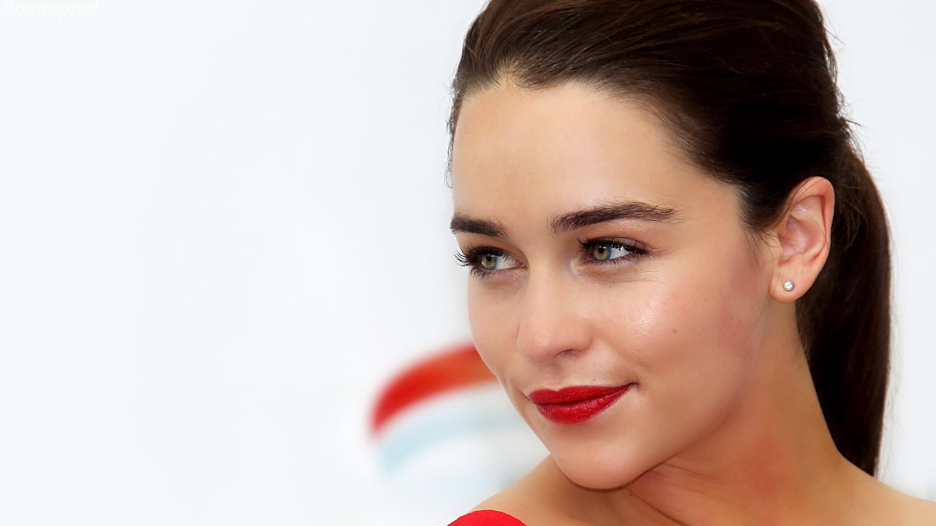 Wonderful Emilia Clarke Beautiful Eye And Attractive Lips Still Free Desktop Hd Mobile Background Images