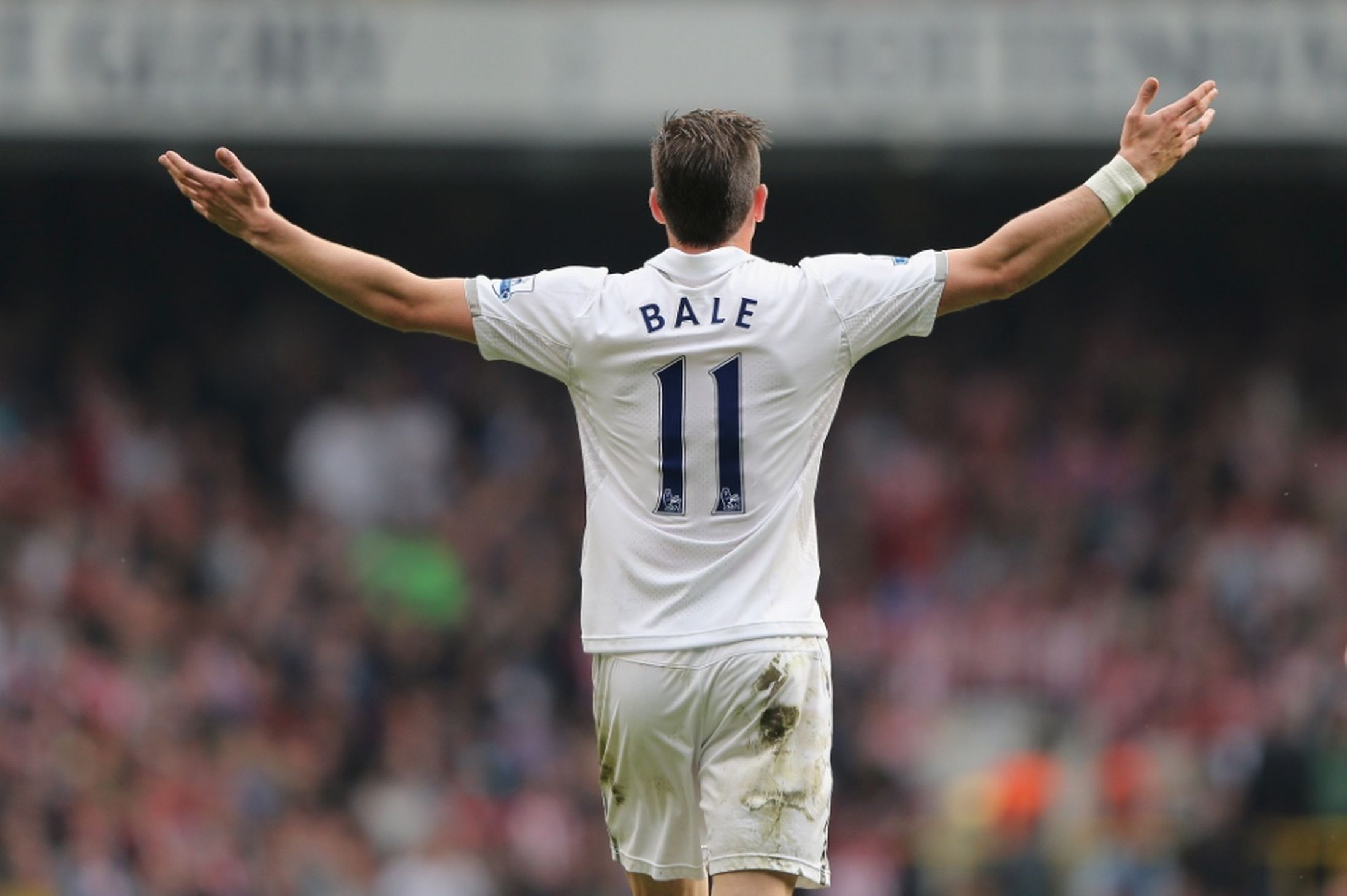 Gareth Bale HD Background