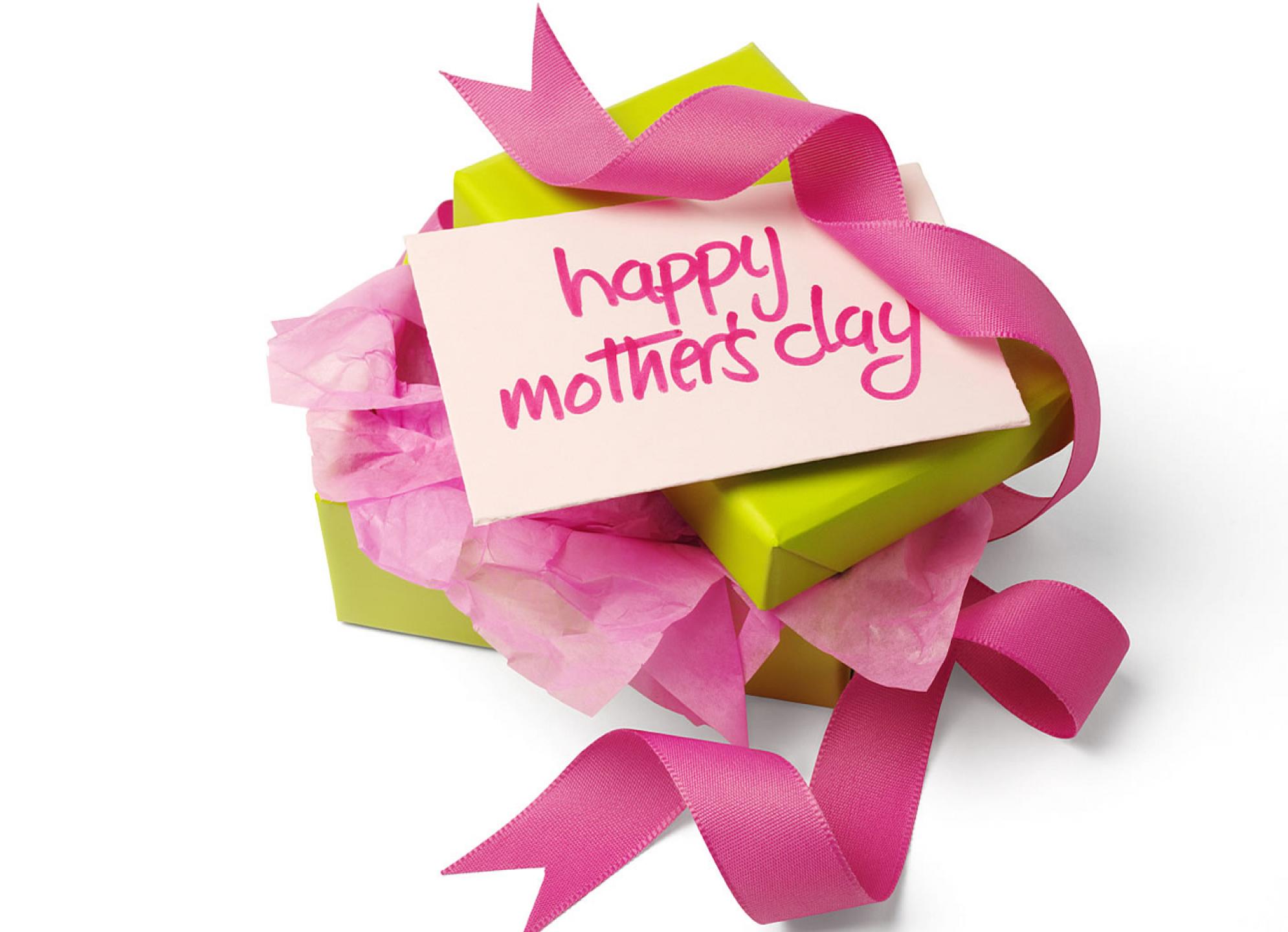 Happy Mothers Day Greeting Photos With Gift Desktop Image