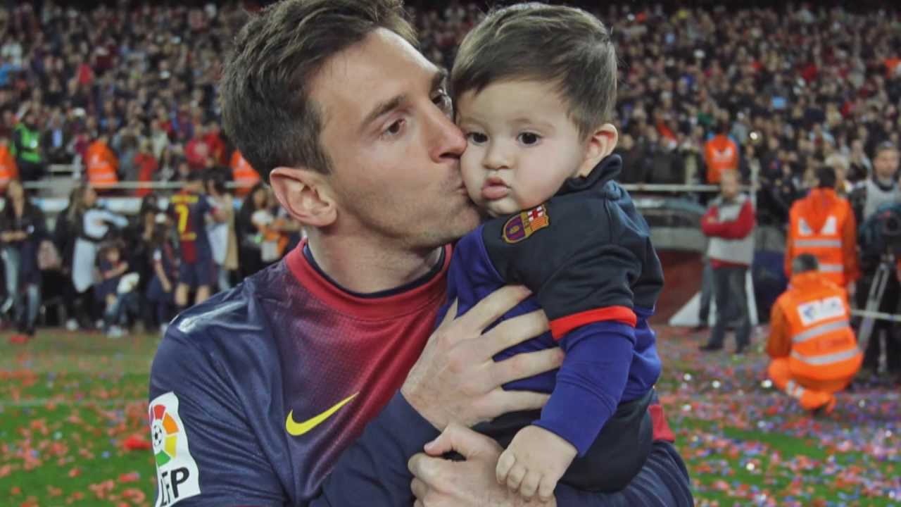Lionel Messi Family Photos With Son Hd Download Images