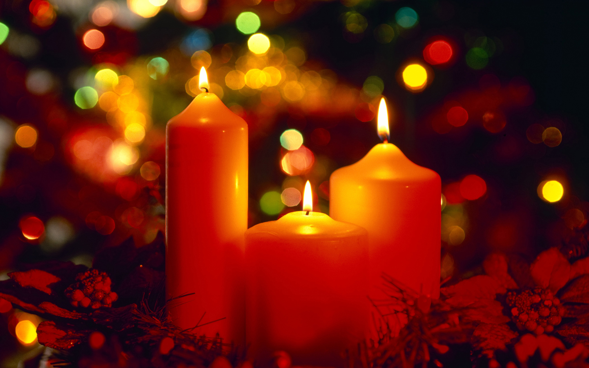 Christmas Cheerful Candles Light Wallpapers