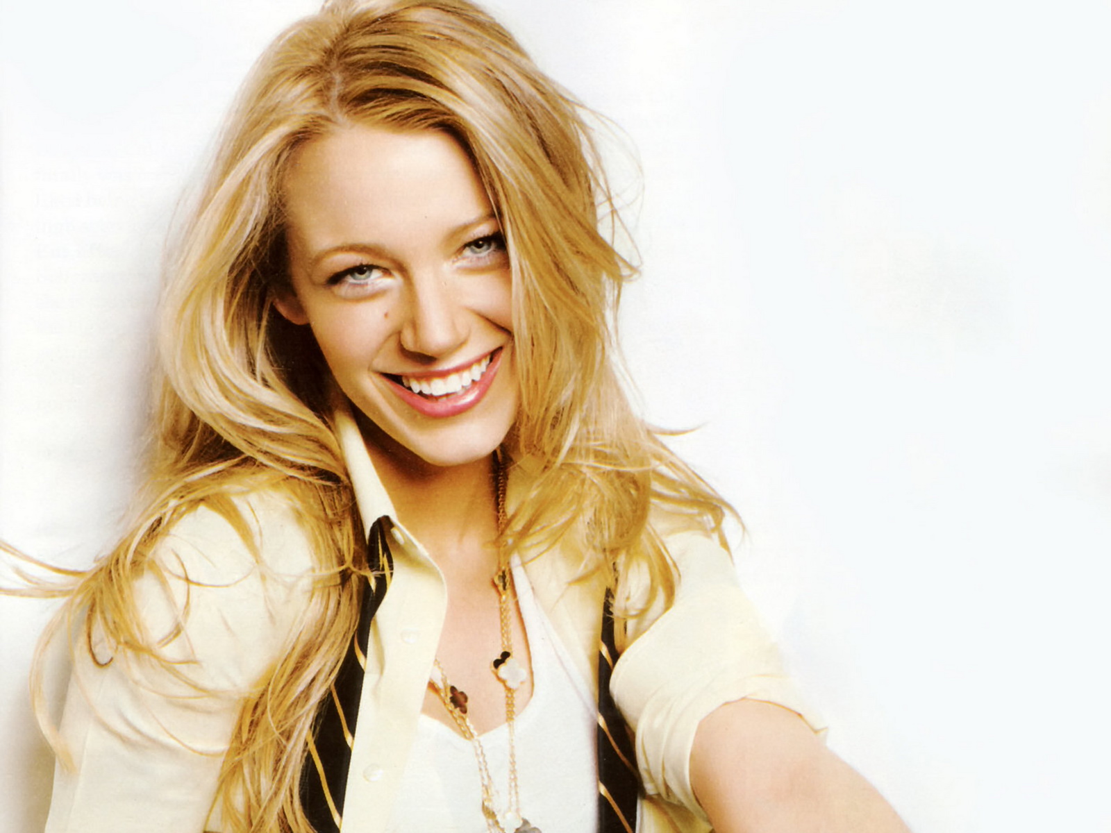 Blake Lively New Wallpapers