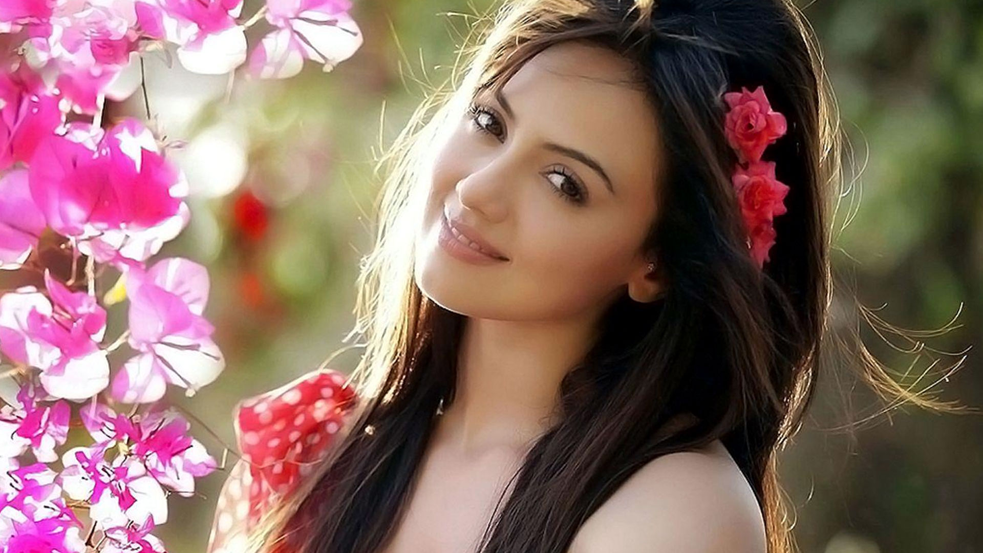bollywood sana khan hd picture download