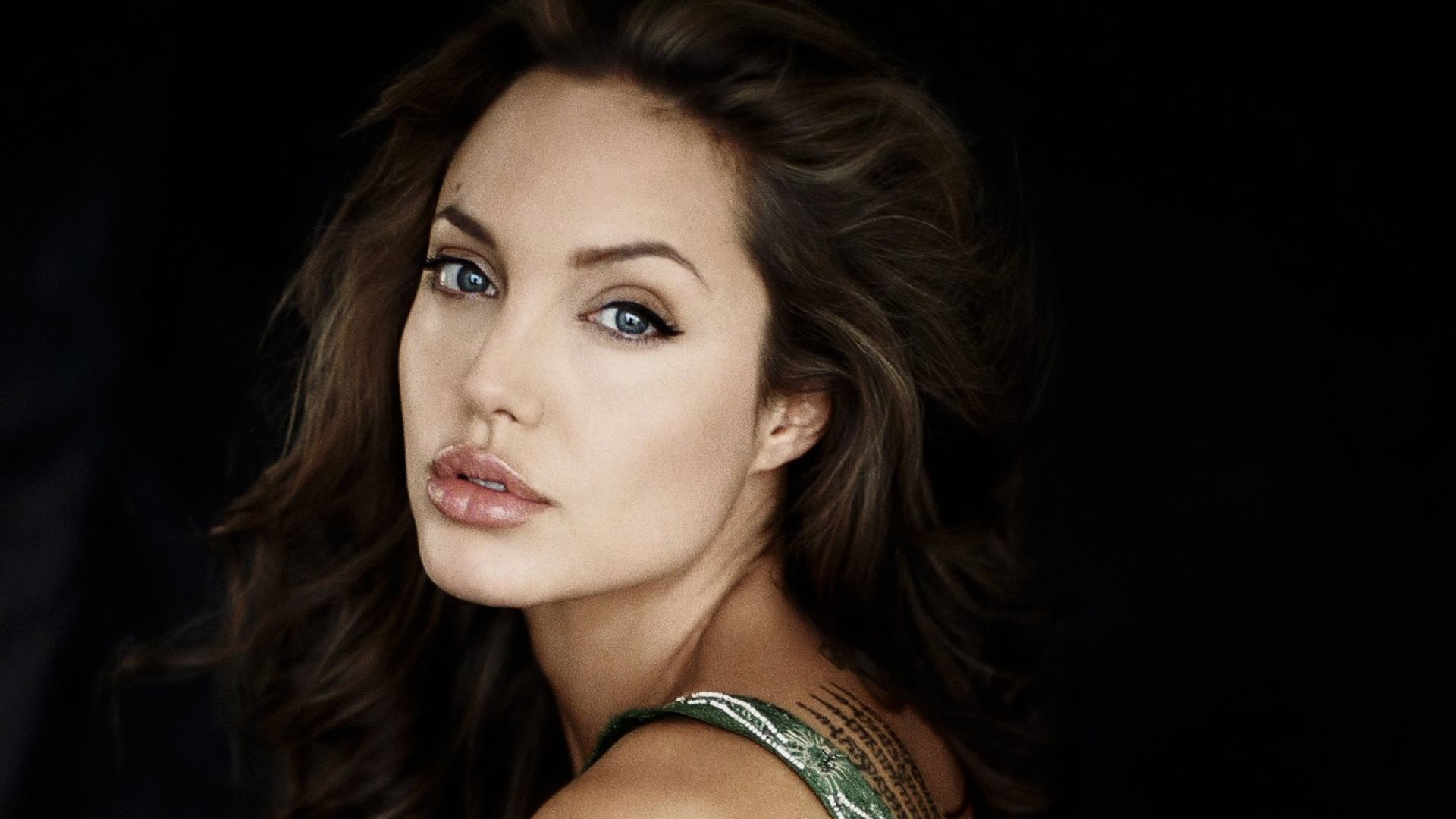 Angelina Jolie Free Download Hd Desktop Background Wallpaper
