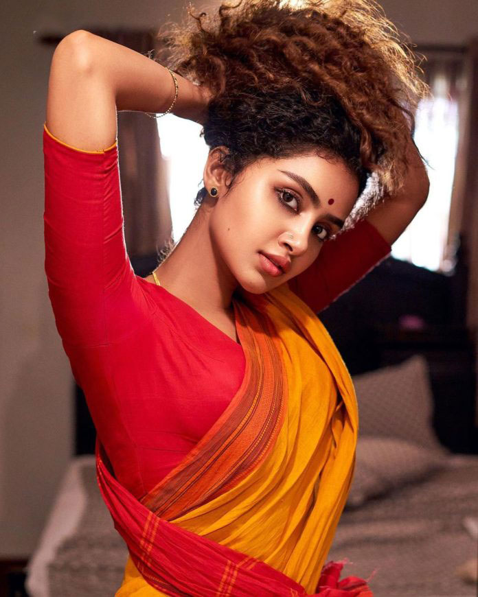 close cute saree photo anupama actress andriod mobile wallpapers