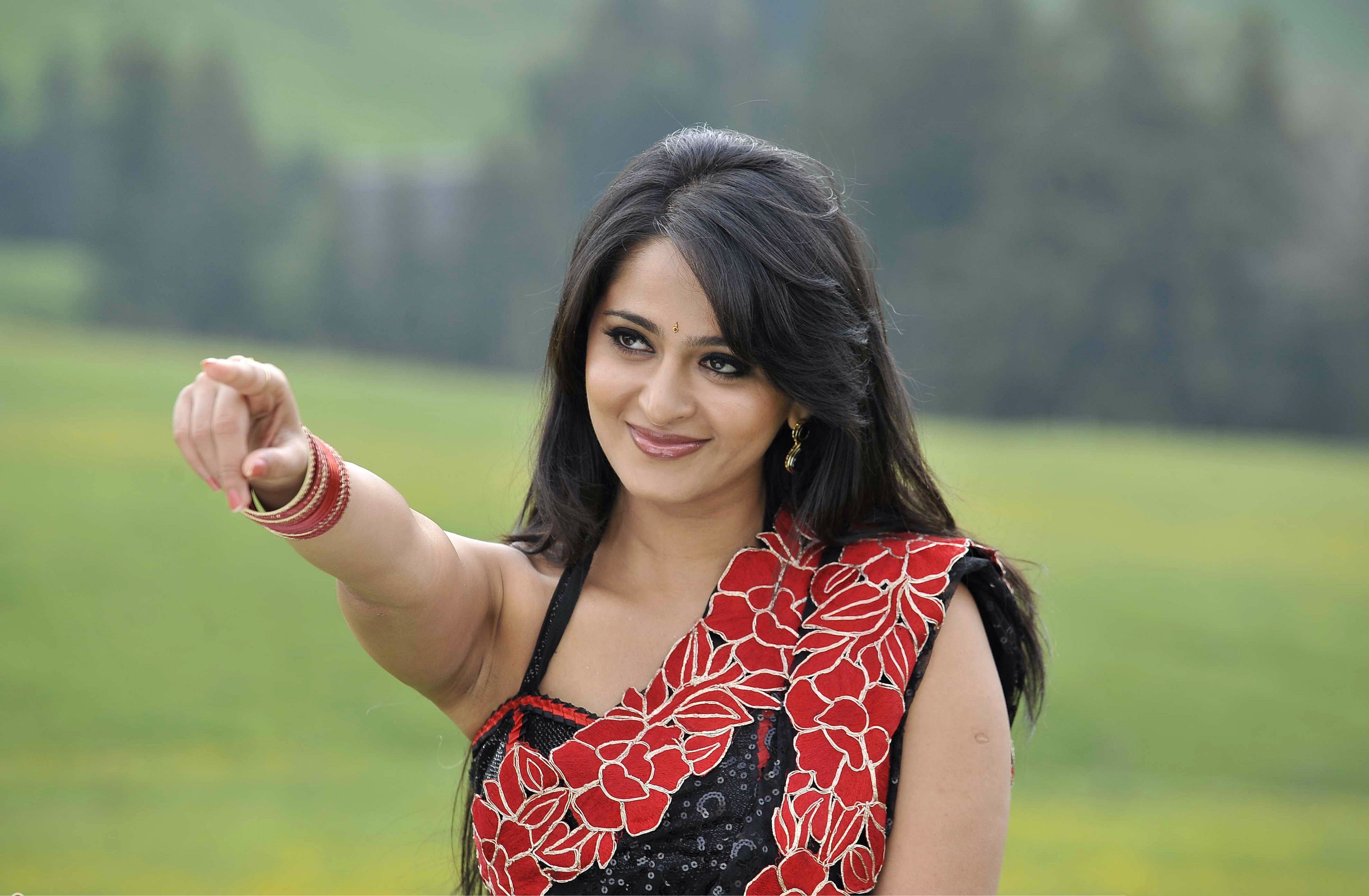 Cute Anushka Shetty Face Mobile Free Download Hd Background Photos