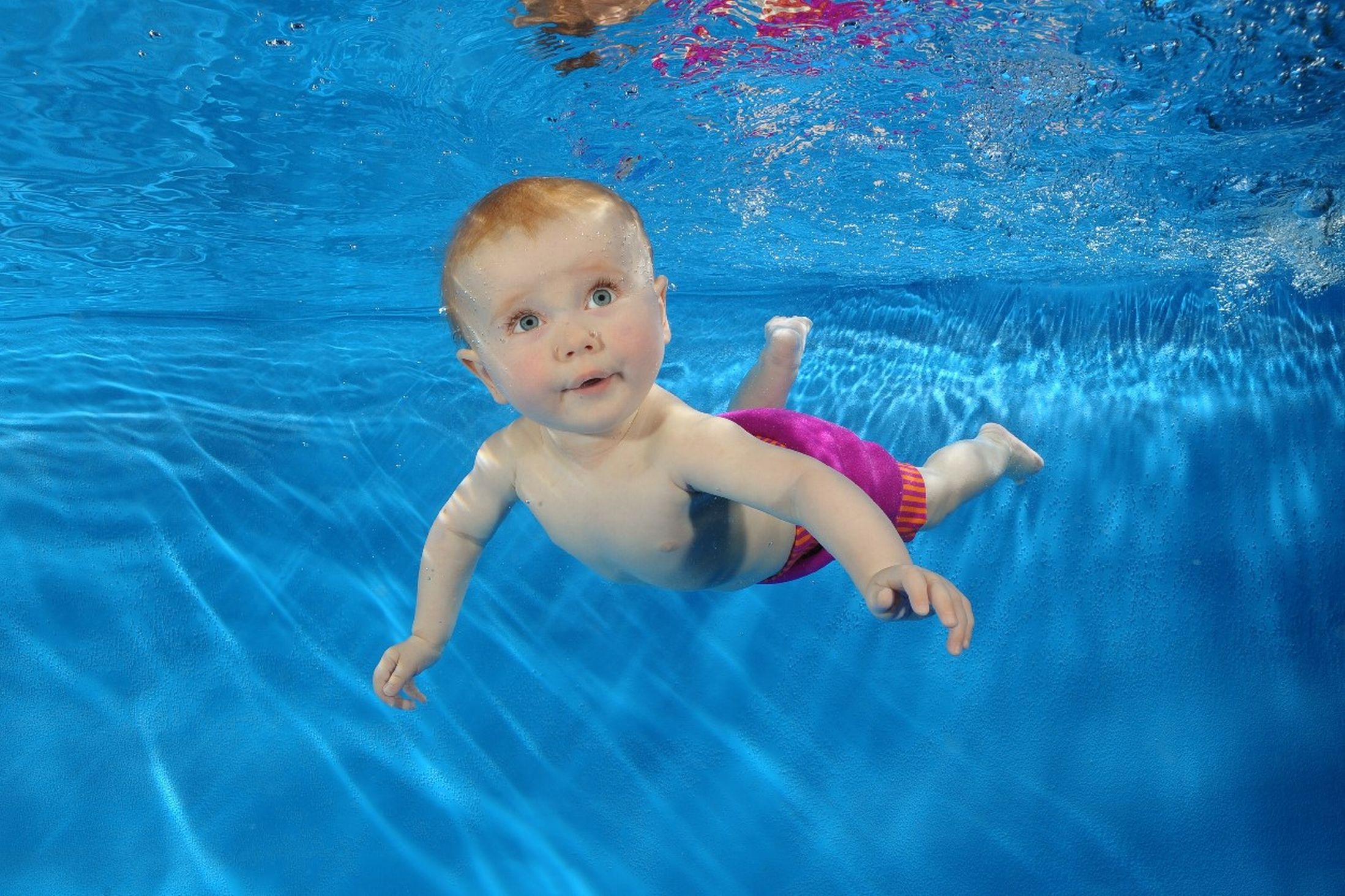 Baby Swimming Underwater Pictures Graphy
