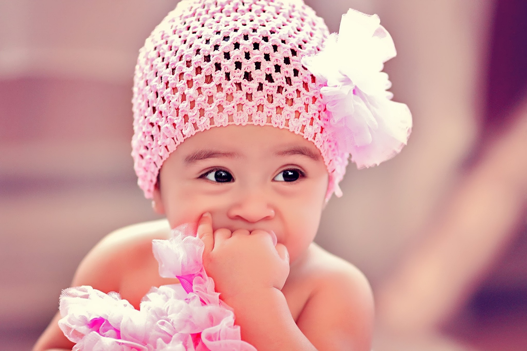 Chary cute baby pink net hat