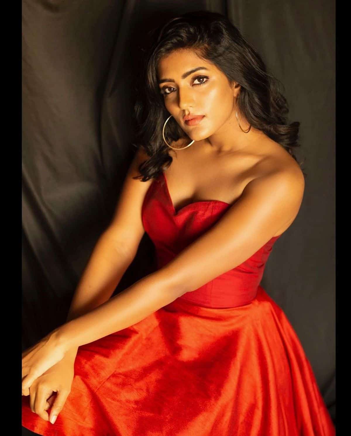 Red Black Eesha Rebba Telugu Actress Photos