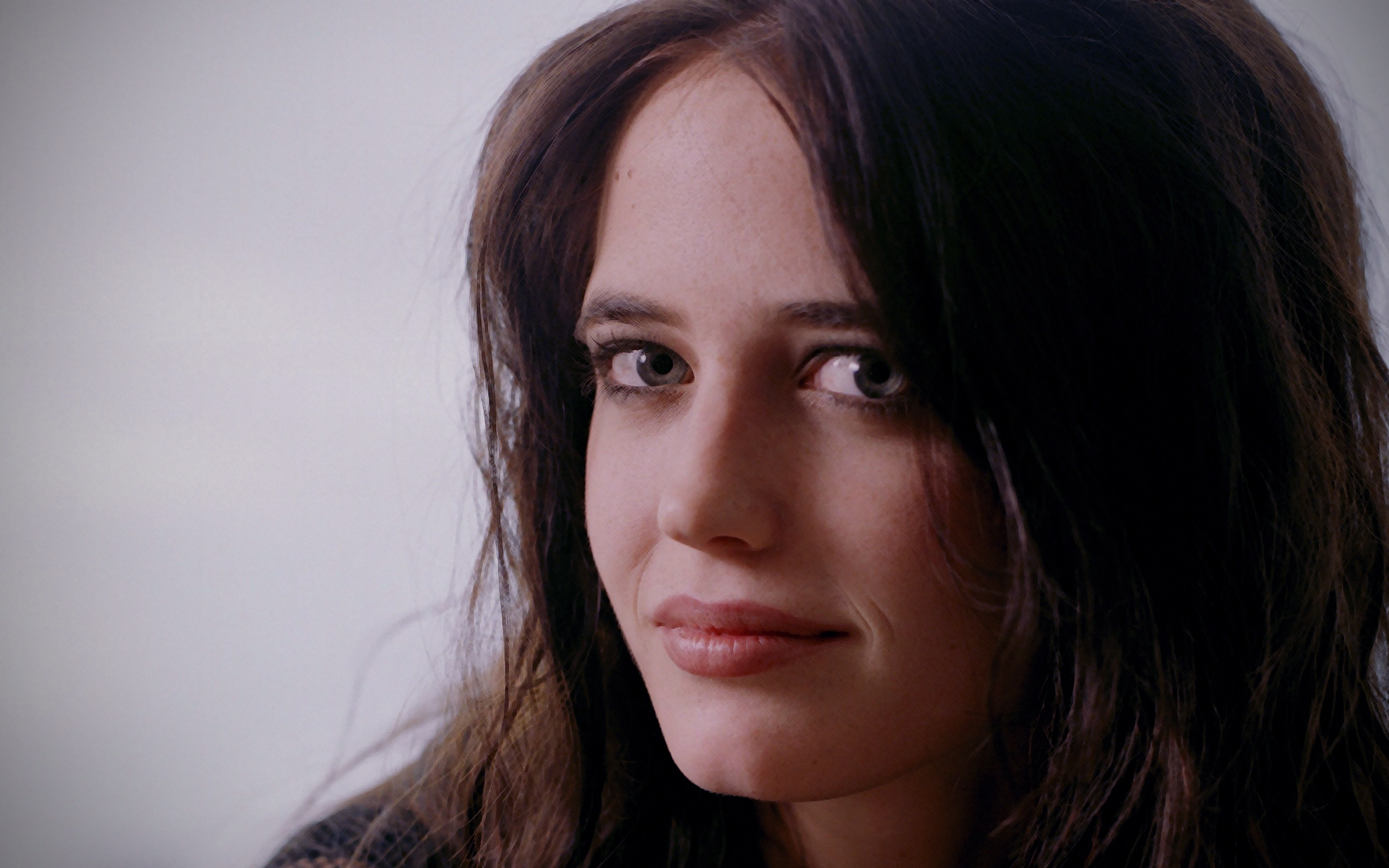 Eva Green Beautiful Look Still Mobile Free Download Mobile Pictures Hd