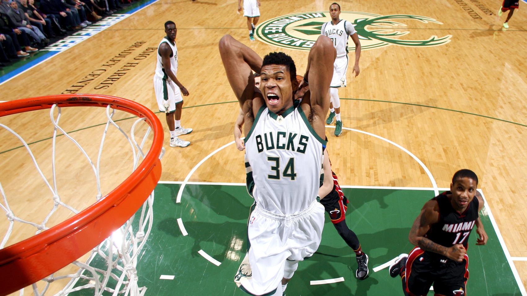 Amazing Giannis Antetokounmpo Lovely Putting Goal Still Mobile Free Hd Background Images Desktop