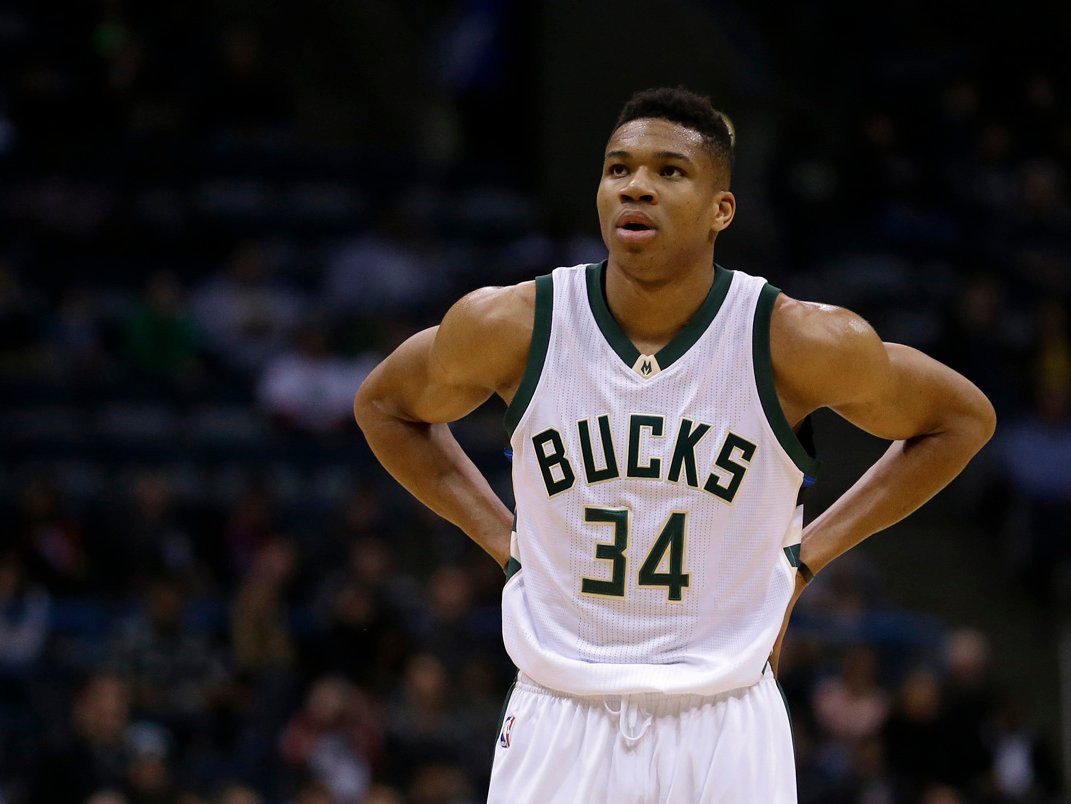 Beauiful Giannis Antetokounmpo Stylish Look Mobile Desktop Background Hd Free Pictures