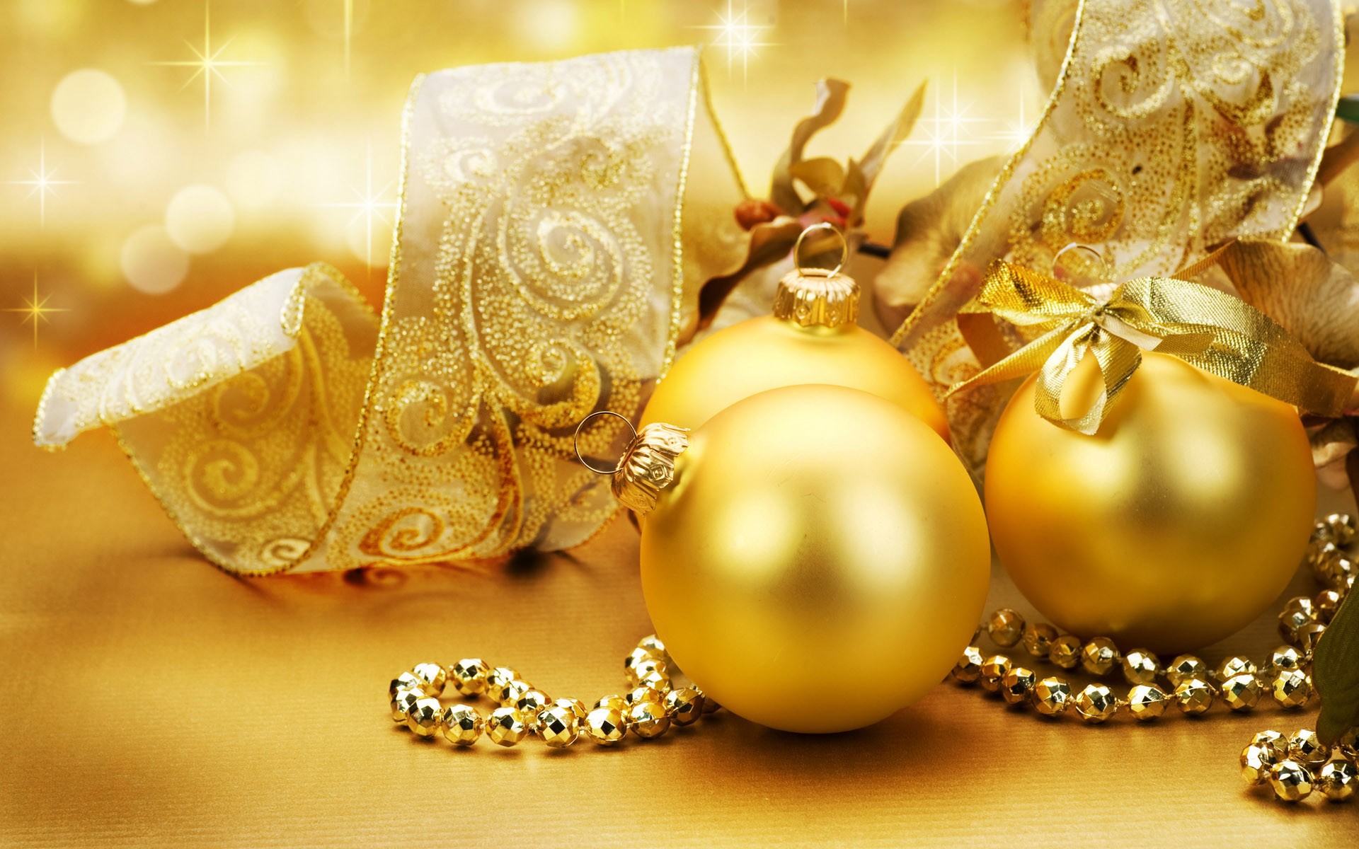 free download golden christmas ornaments 4k background wallpaperss full hd