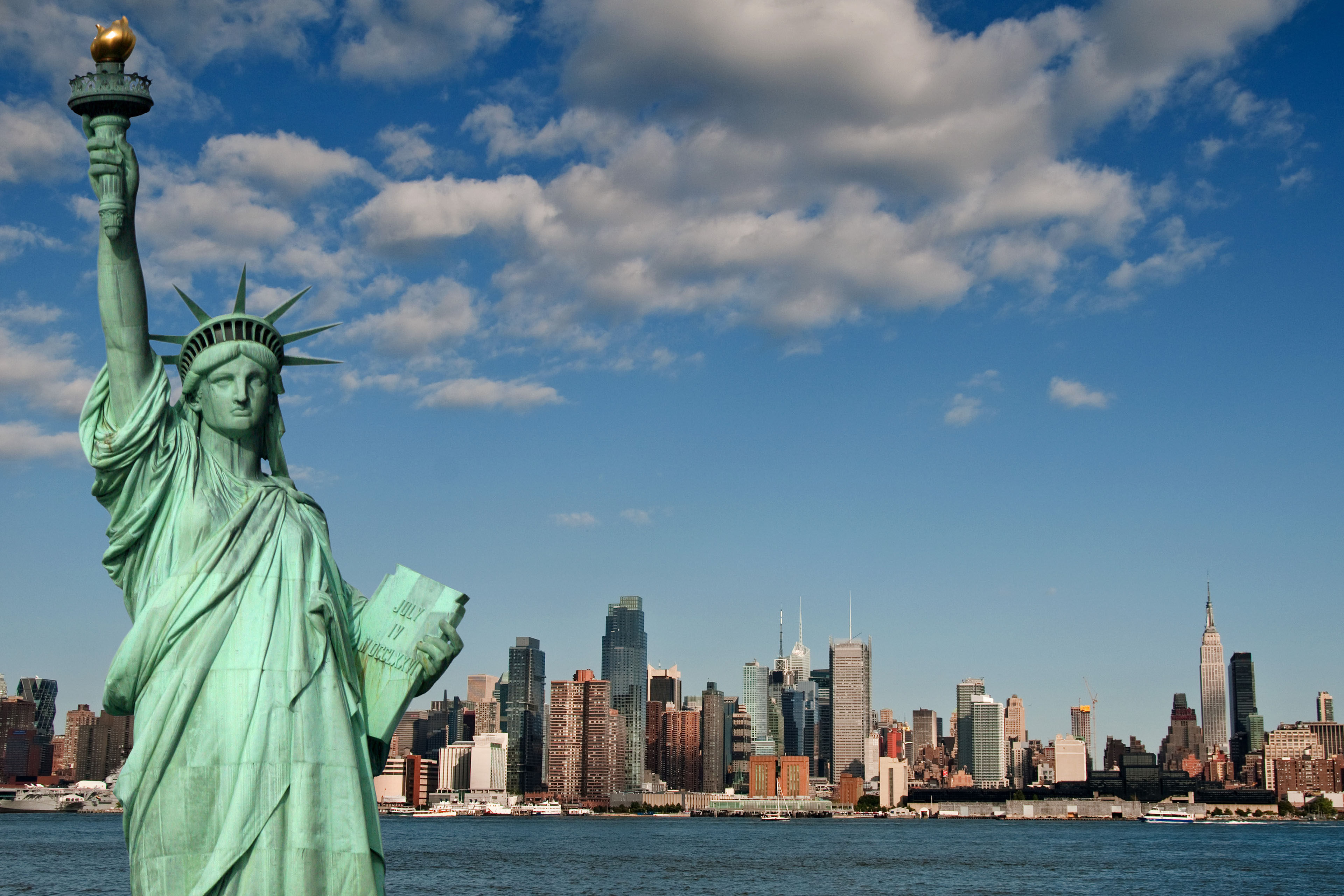 hd 4k background wallpapers of statue of liberty in new york