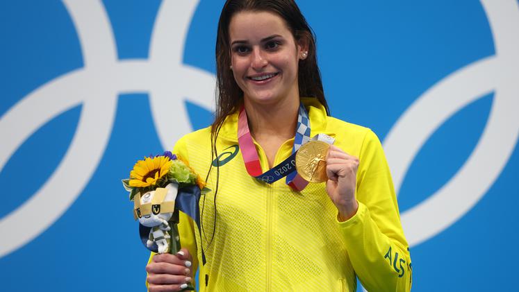 kaylee mckeown win gold swimming olympics 2020