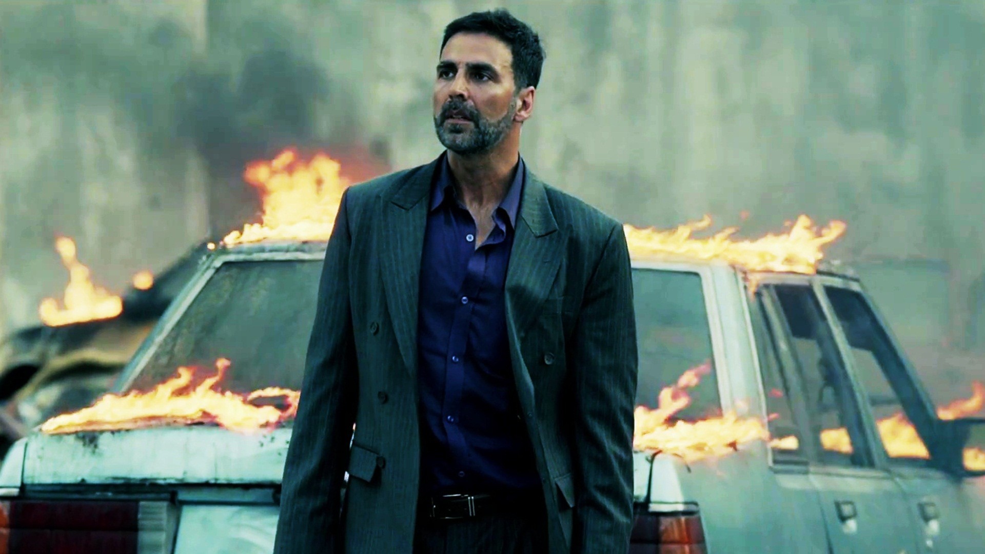 Akshay Kumar Airlift Movie Free Awesome Image For Mobile