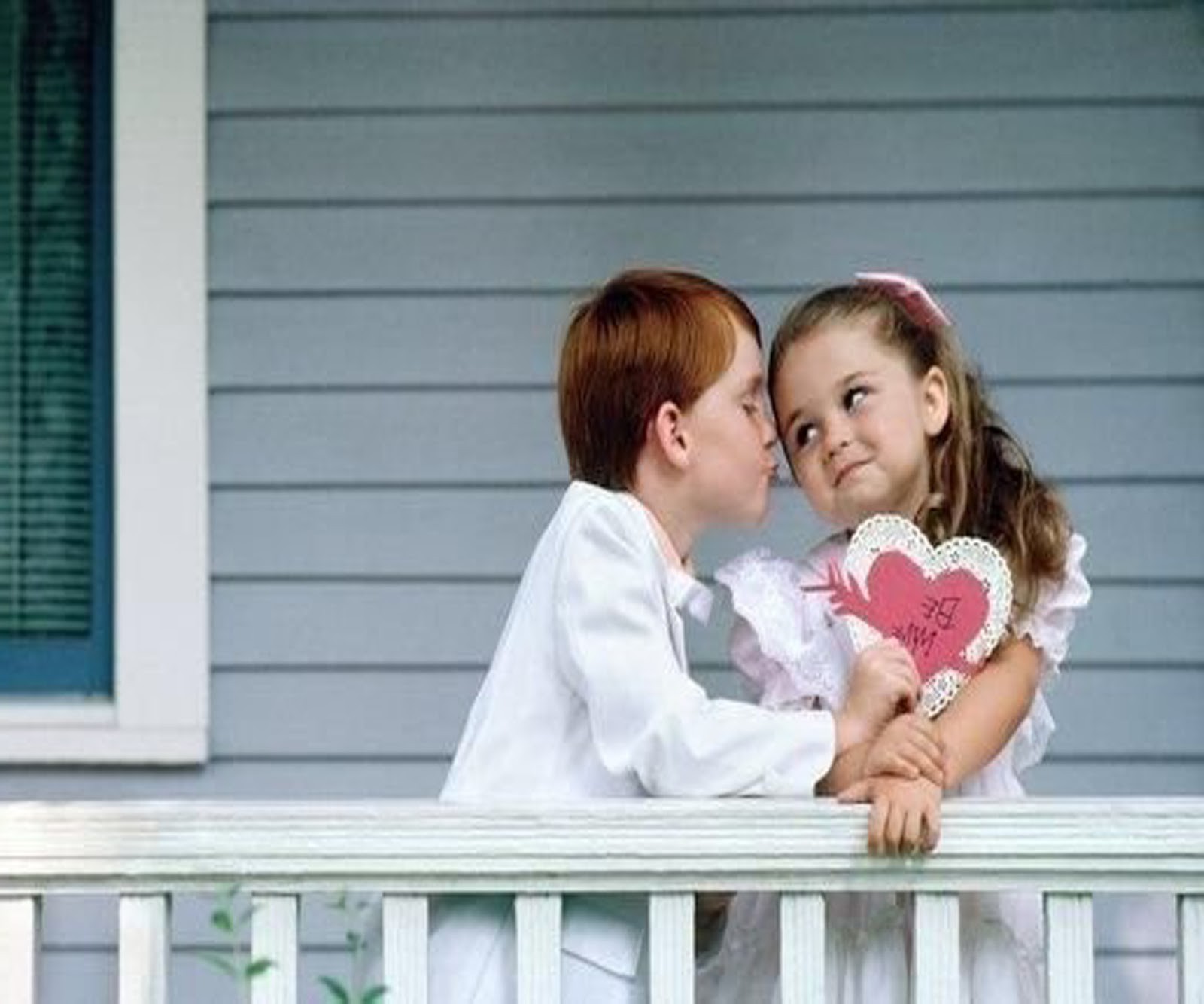 Child Love Couple Free Awesome Image For Mobile