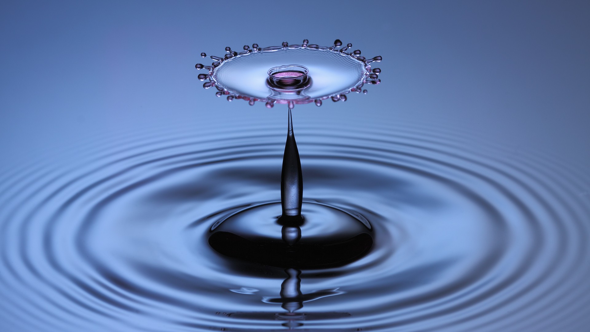 nice water drop in 3d download hd picture