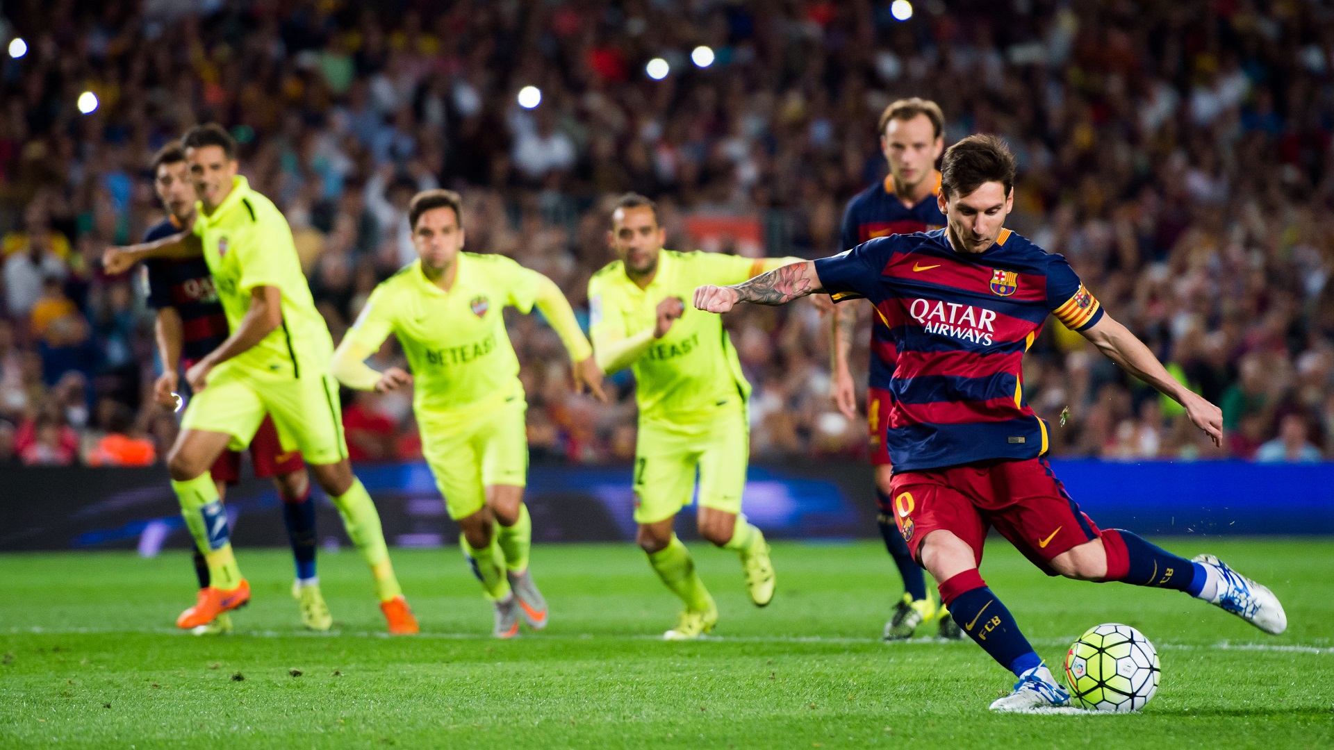 Barcelona Lionel Messi Kick Football Hd Free Football Background Mobile Desktop Download Wallpaper Images