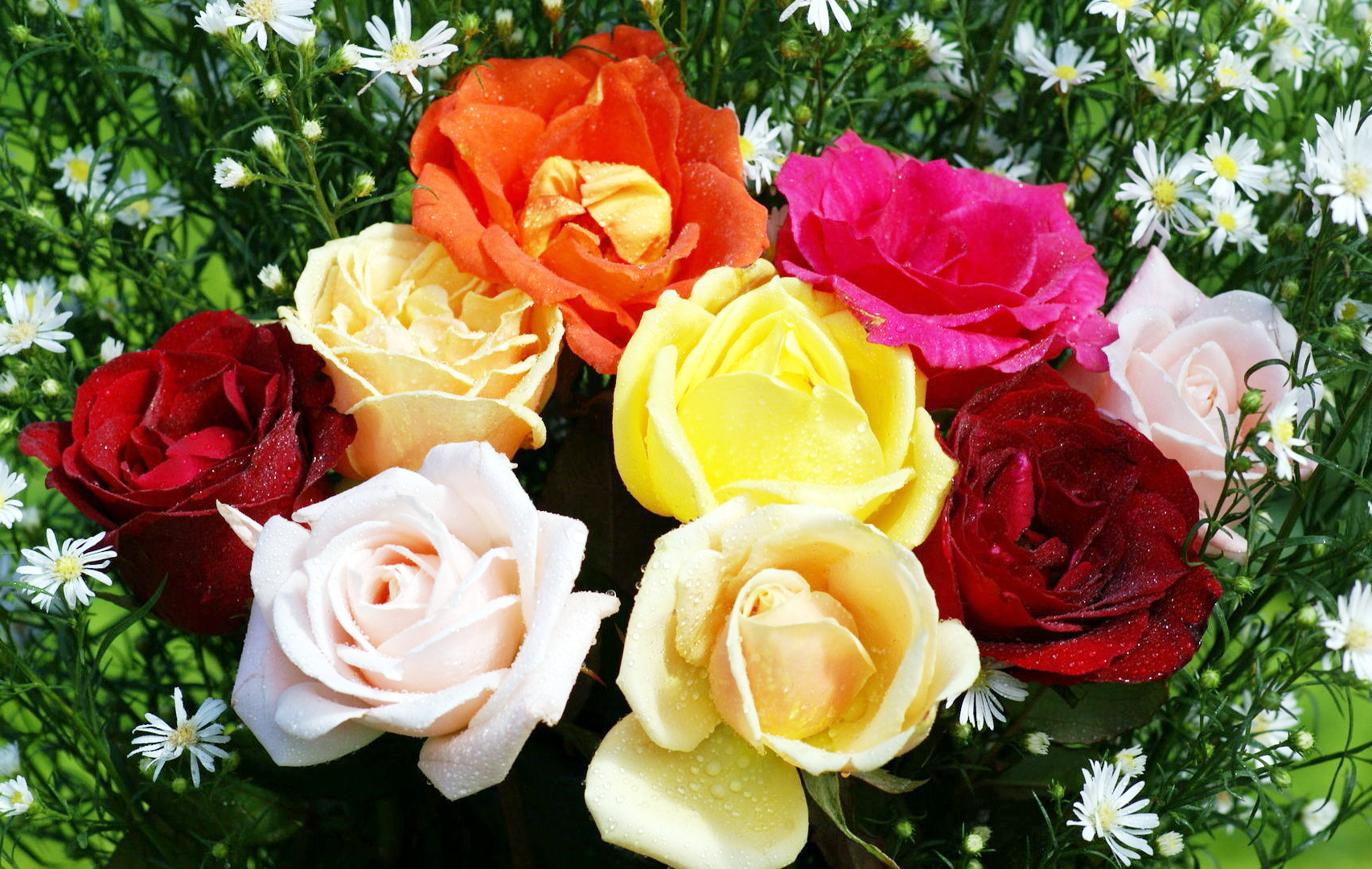 lovely roses bouquet for love on valentine day