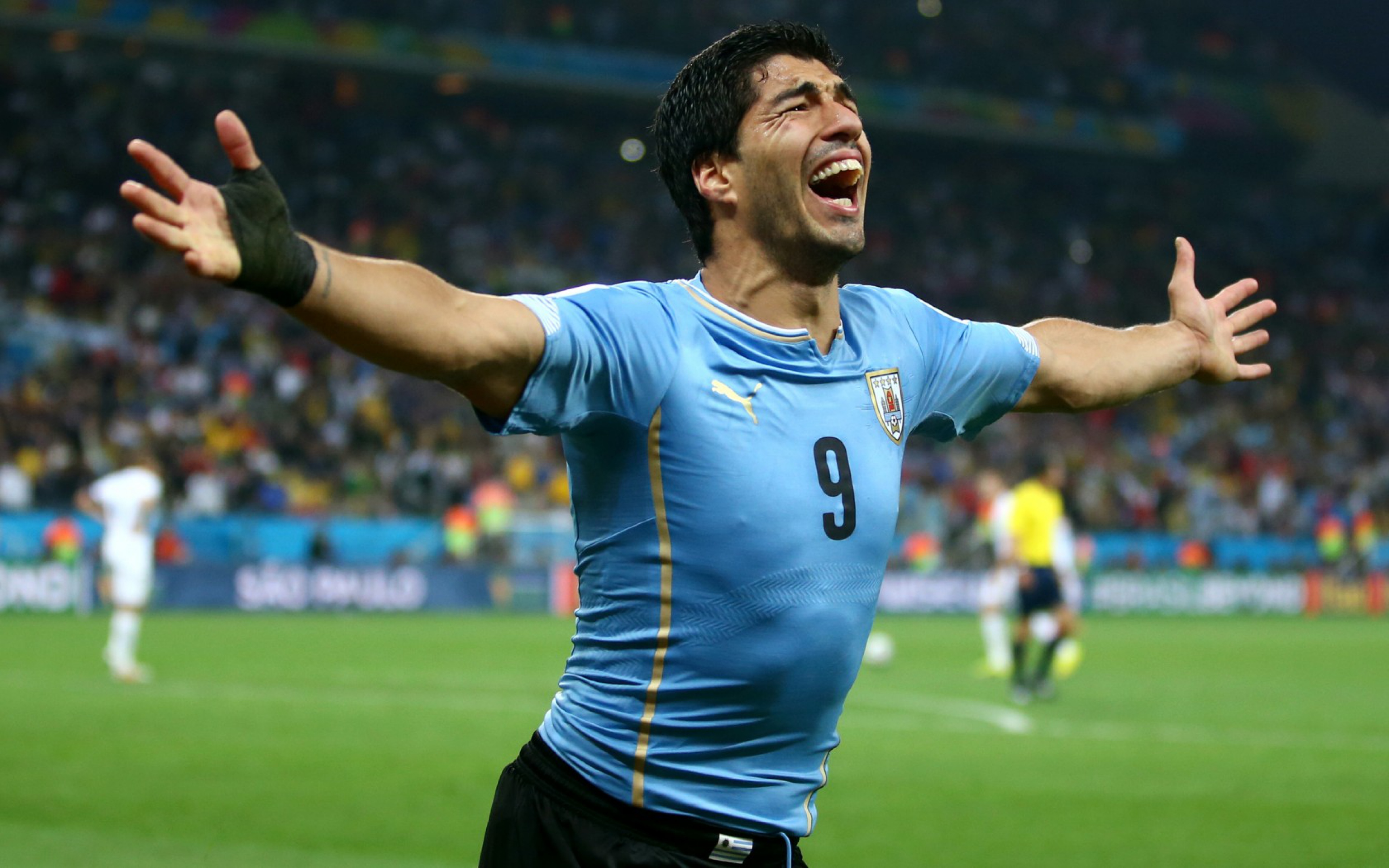Free Luis Suarez Moments Football Soccer Player Hd Goals Background Mobile Desktop Download Wallpapers