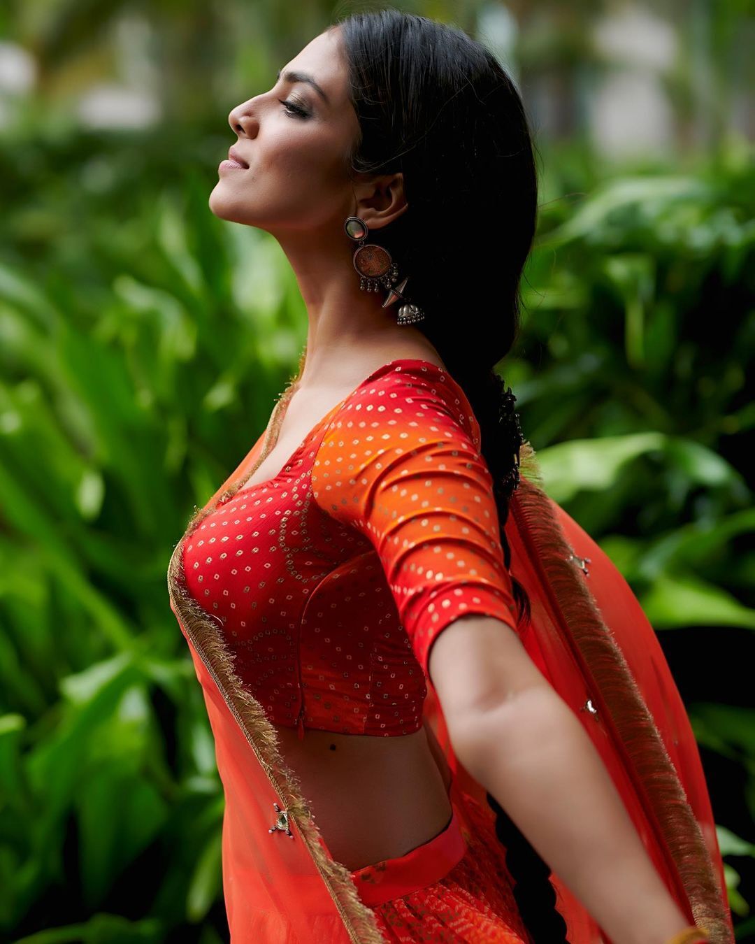 Actress Malavika Mohanan New Photos