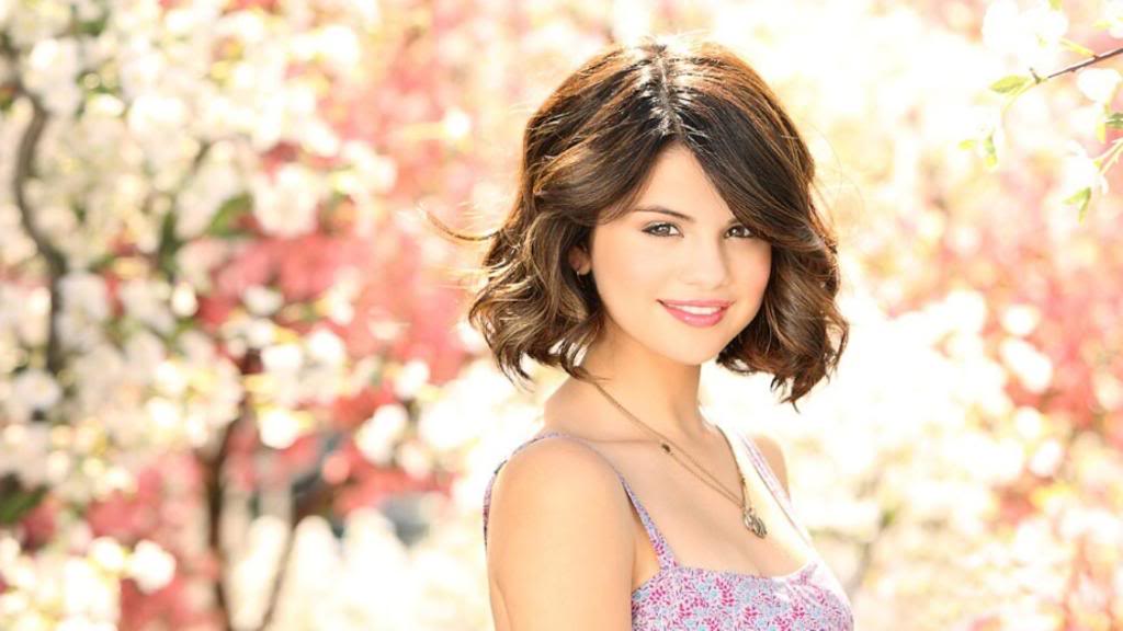 Wonderful Selena Gomez Lovely Pose With Background Flowers Desktop Computer Hd Free Images