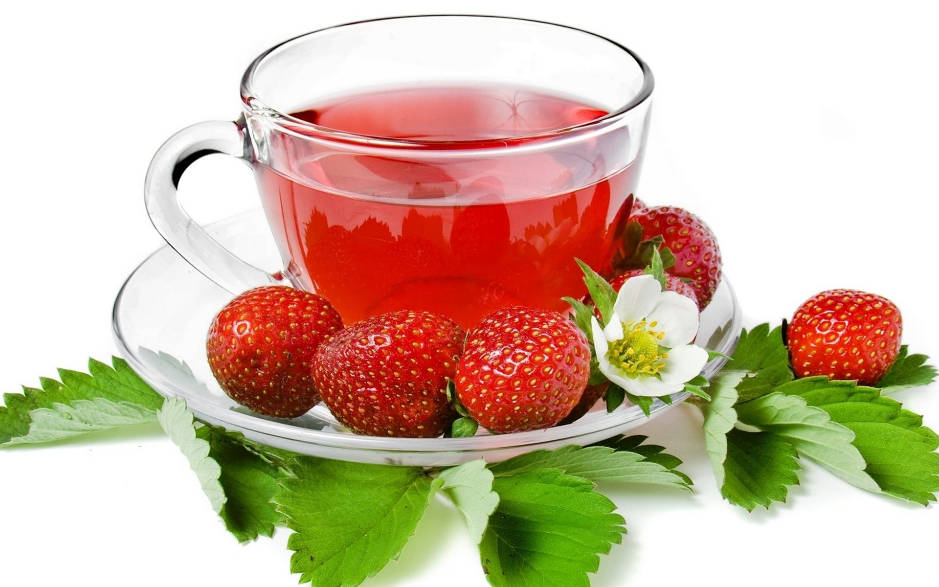 Cool Strawberry Juice High Definition Background Wallpaper