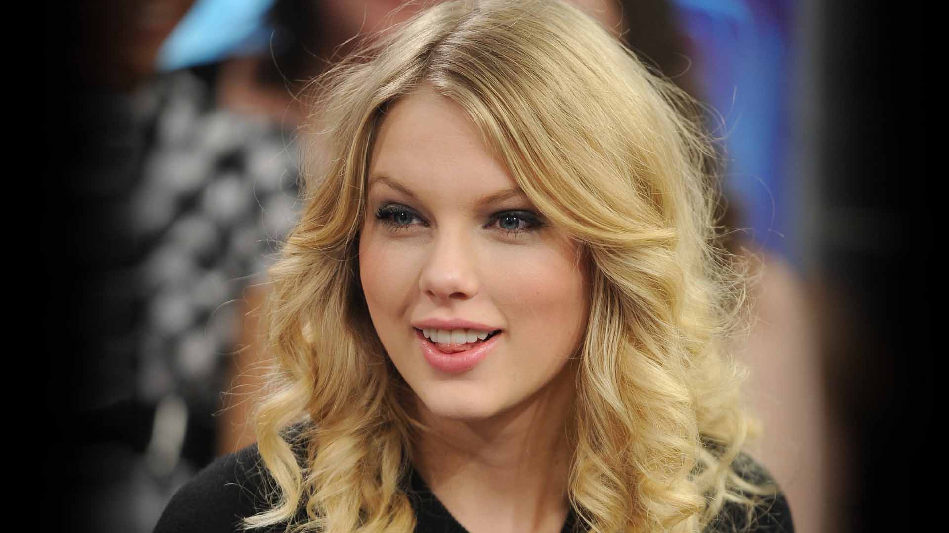 Amazing Taylor Swift Desktop Free Hd Background Mobile Wonderful Smile Eyes Look