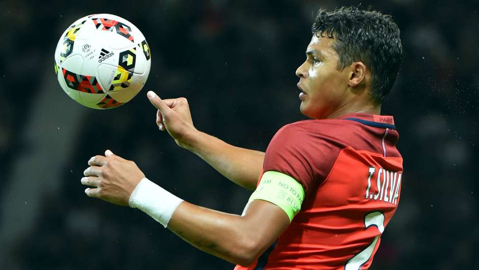 Thiago Silva Football Soccer Player Free Raise Ball Mobile Desktop Background Download Wallpapers