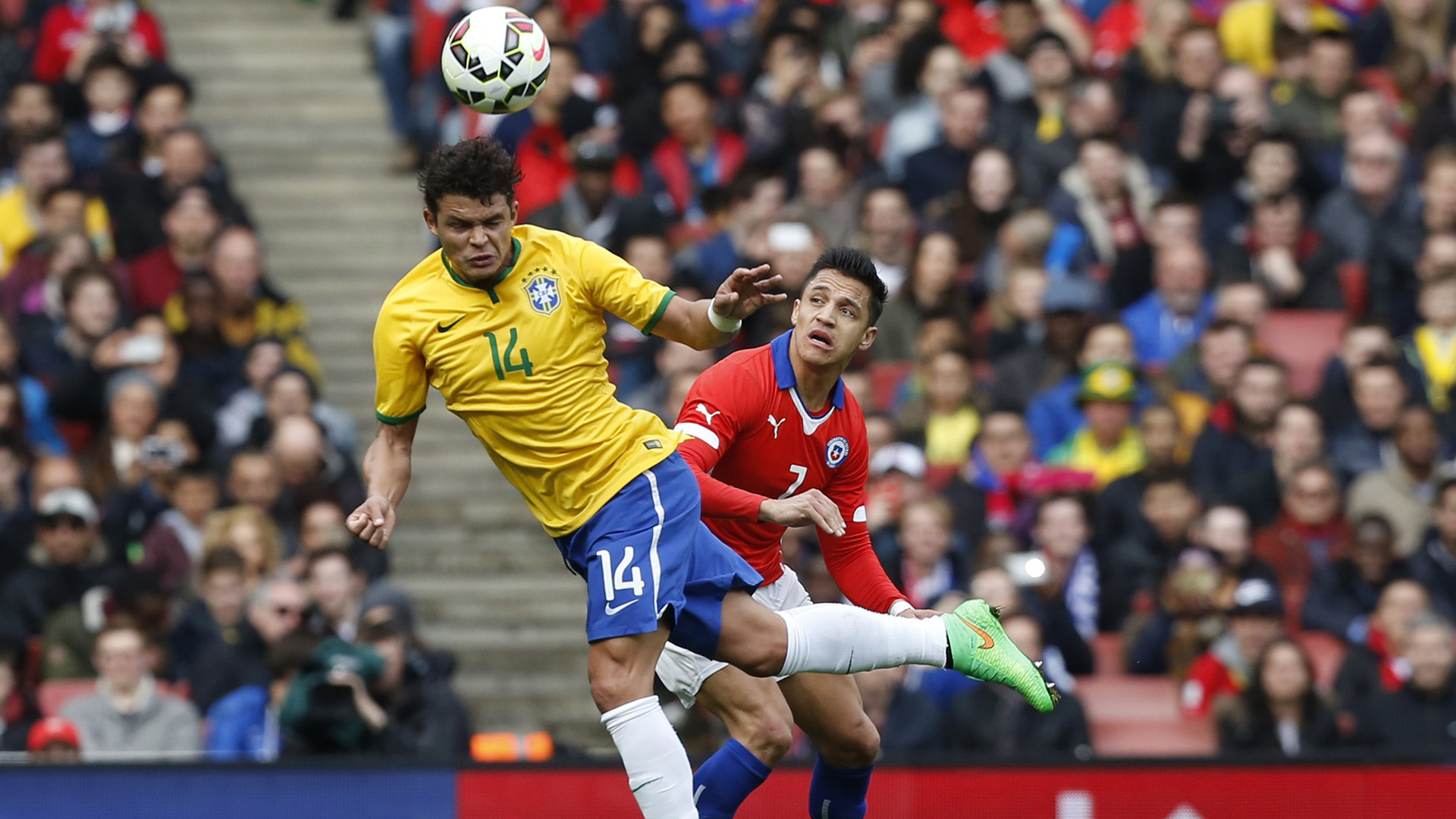 Thiago Silva Football Soccer Player Head Ball Free Hd Mobile Desktop Background Download Wallpaper Images