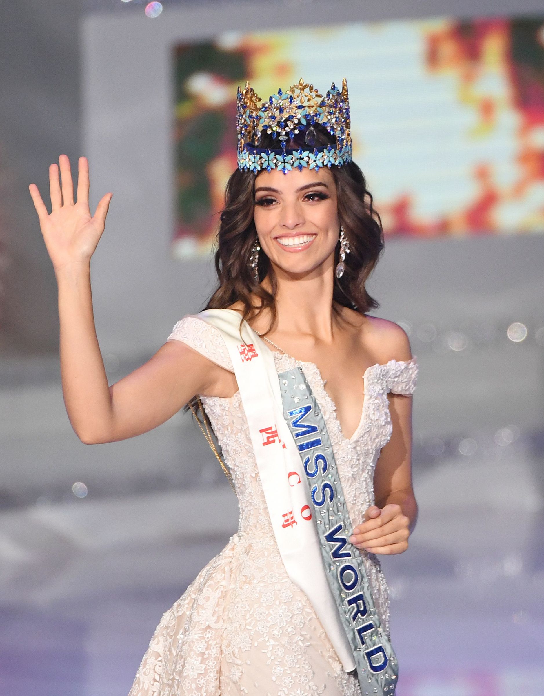 Miss World 2018 Vanessa Ponce Smiling Wallpaper