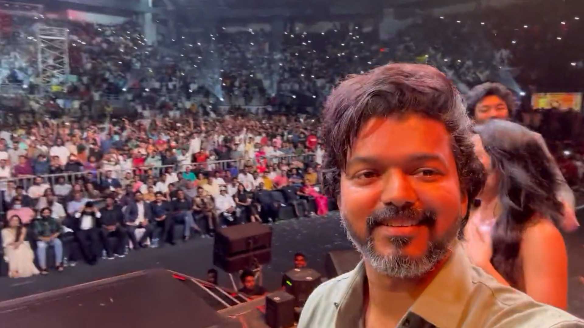 Vijay Expressed His Gratitude To His Fans At The Big Launch Video Wallpaper
